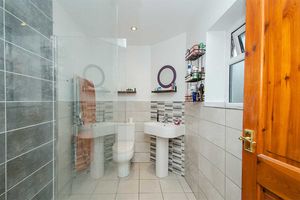 Photo 18- click for photo gallery